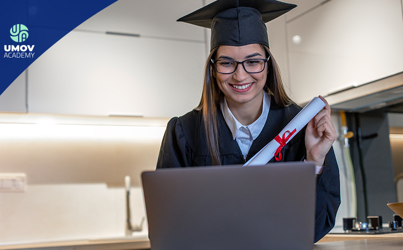 La importancia de estudiar una maestría en línea